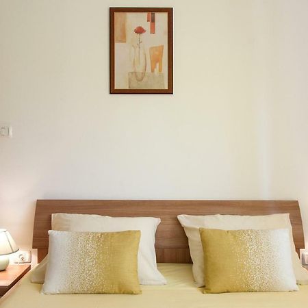 Apartment Helga Ližnjan Buitenkant foto