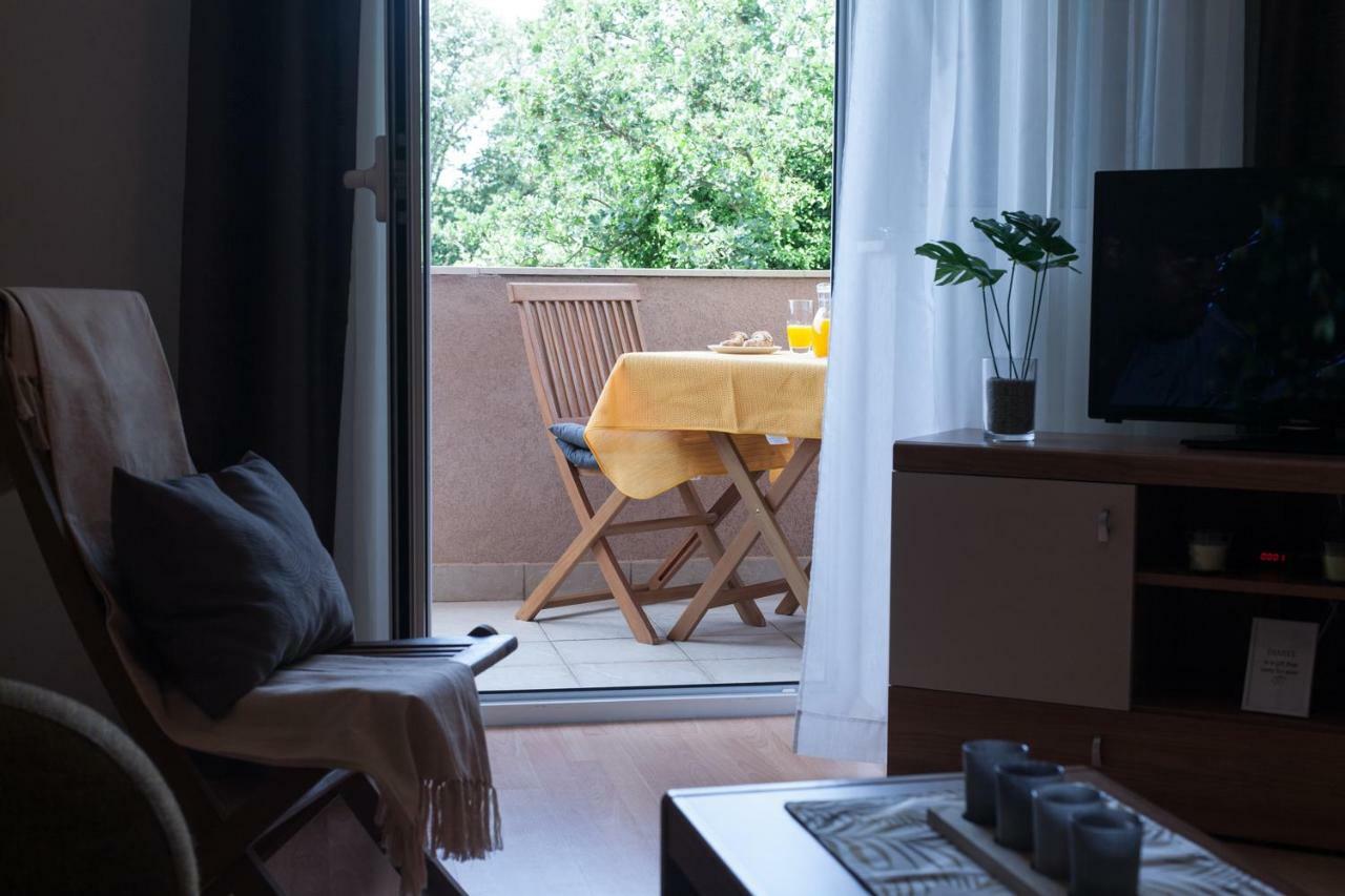 Apartment Helga Ližnjan Buitenkant foto